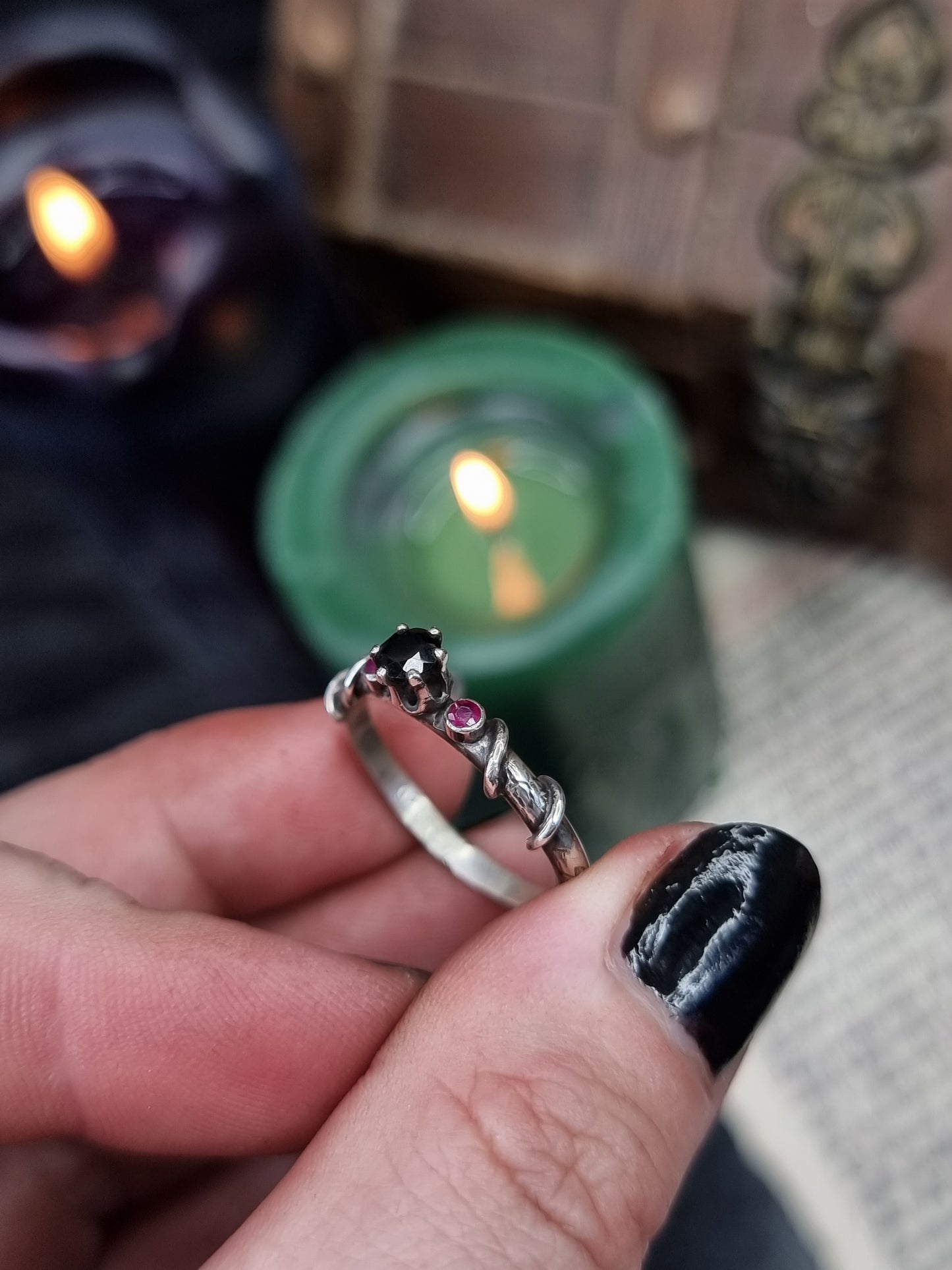 Entwined Ring UK P 1/2