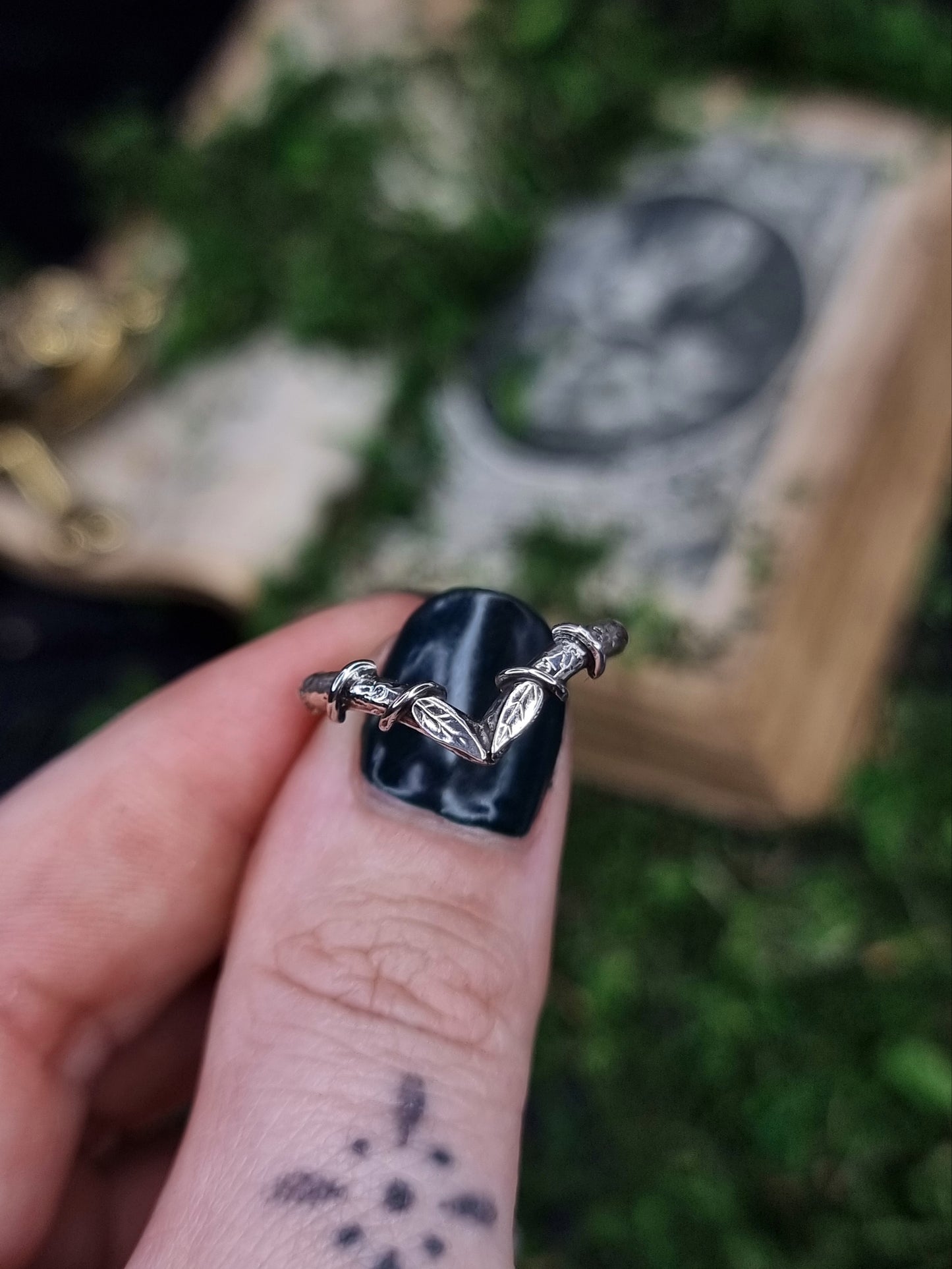 Sapling Wishbone Ring MTO
