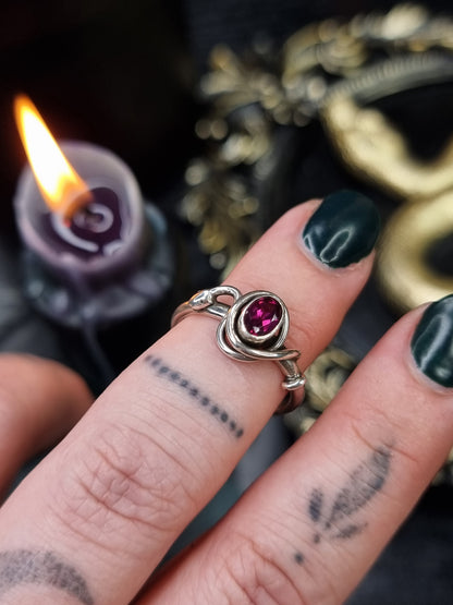 Rhodolite Garnet Coiled Ring (UK O)