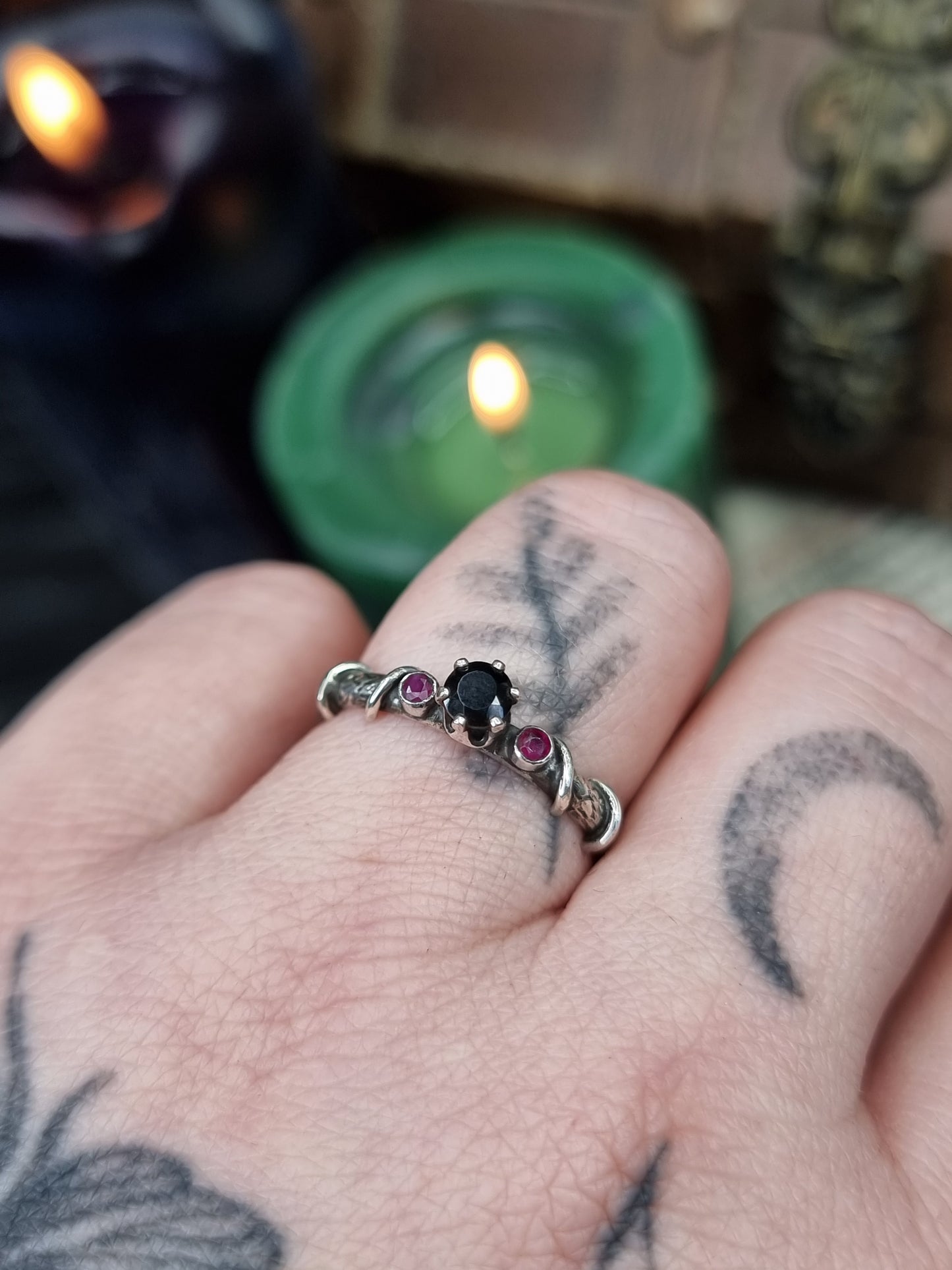 Entwined Ring UK P 1/2