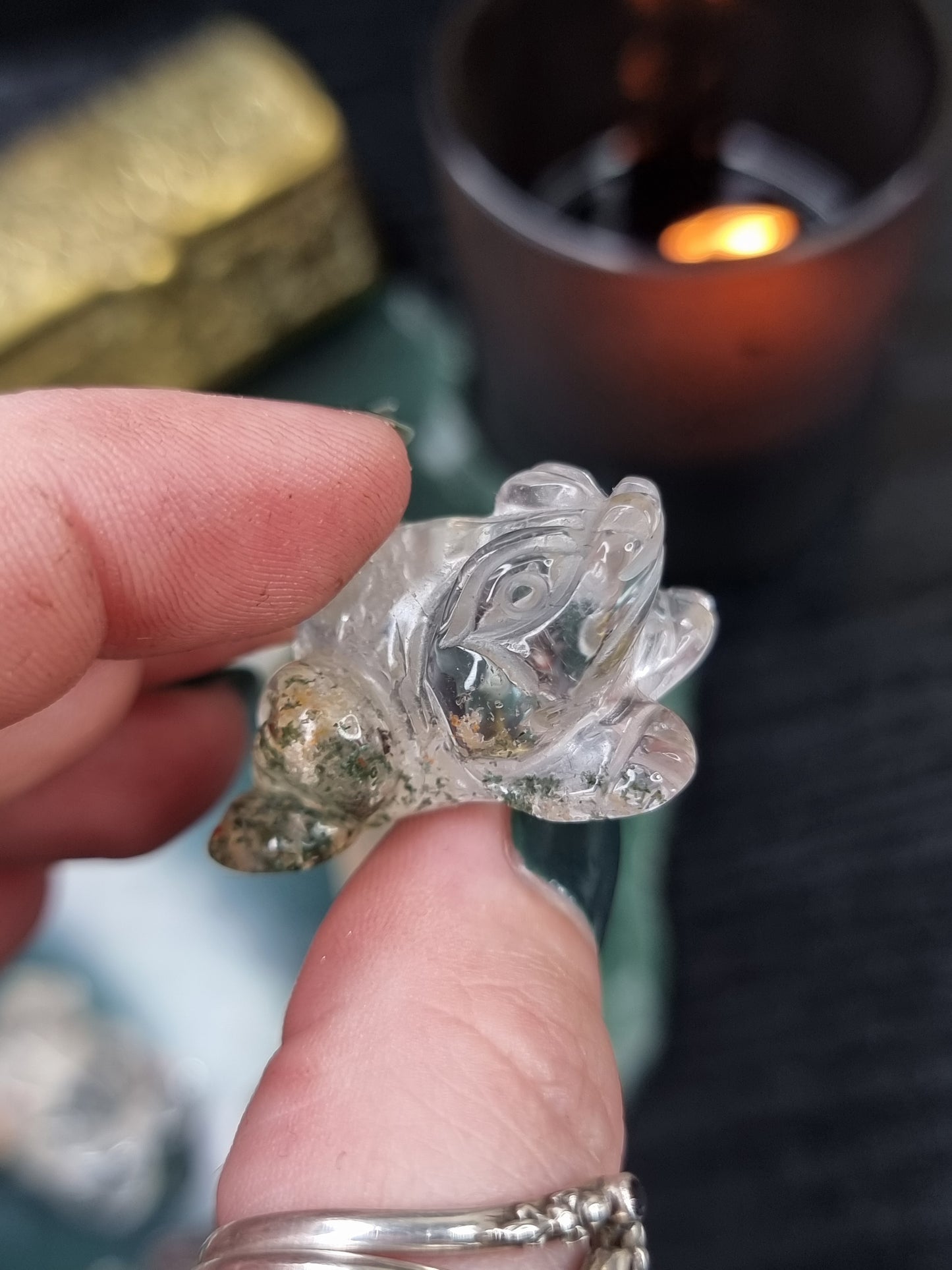 Garden Quartz Frog Carving