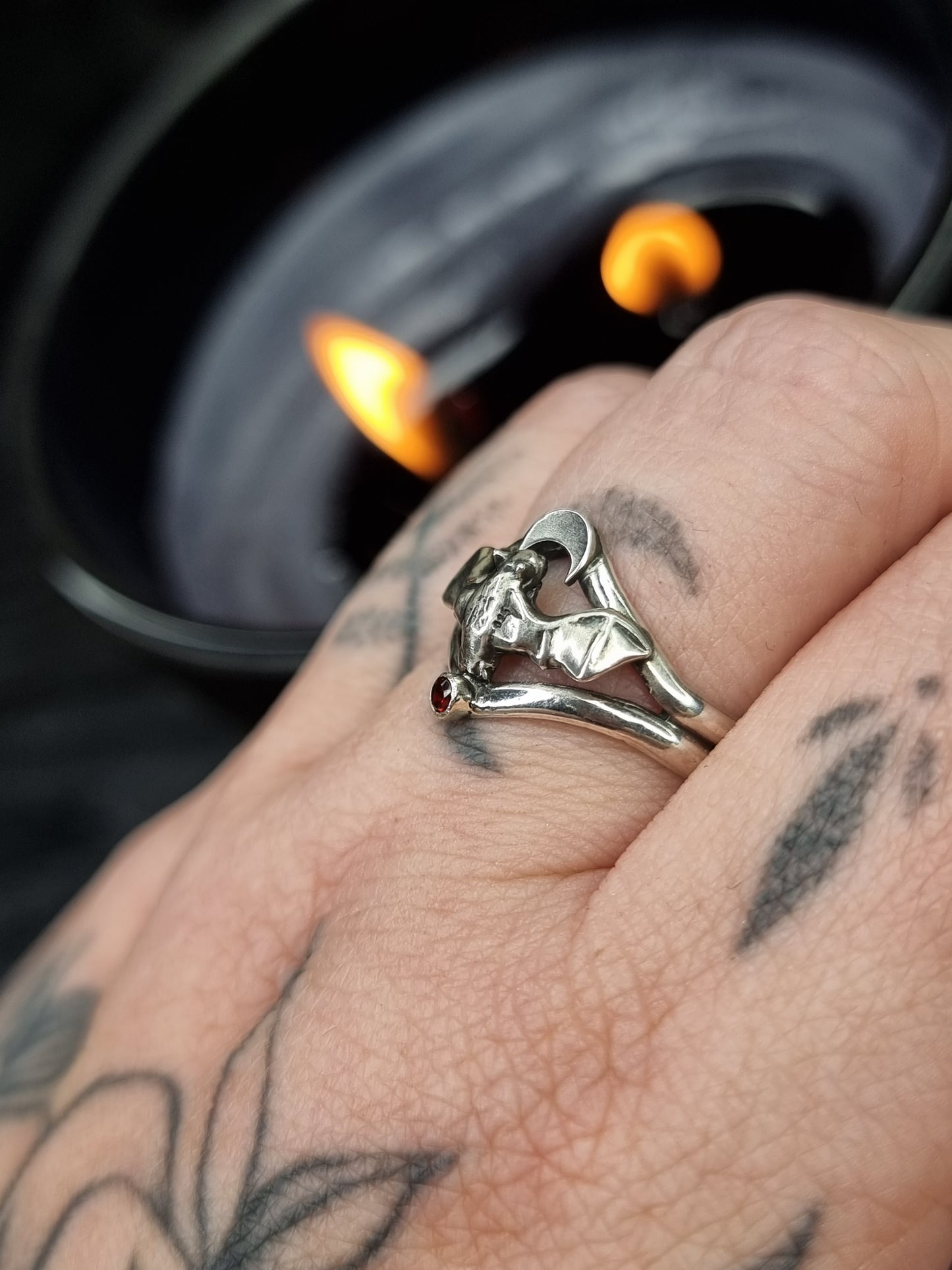 Haunt Ring MTO