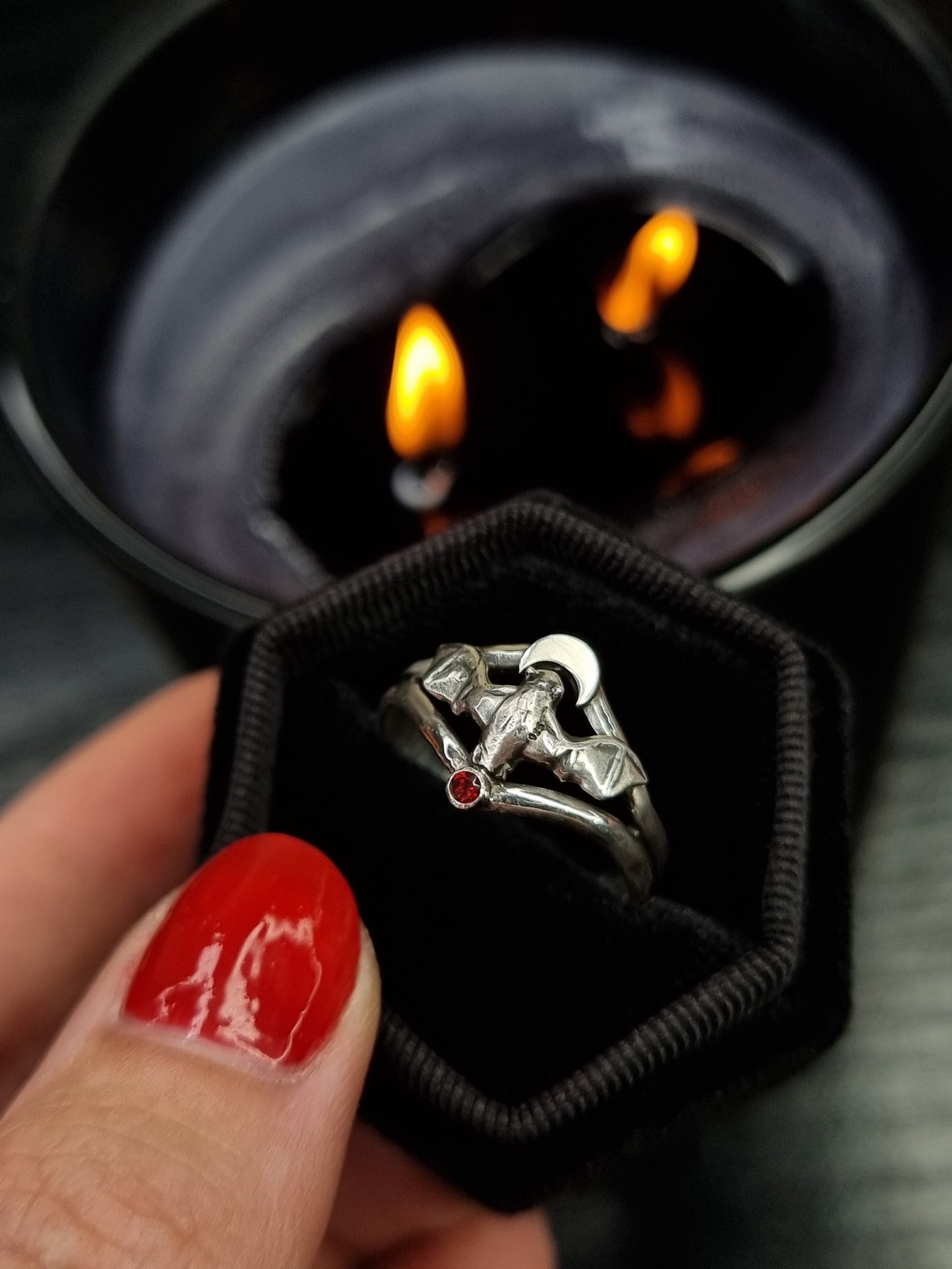 Haunt Ring MTO