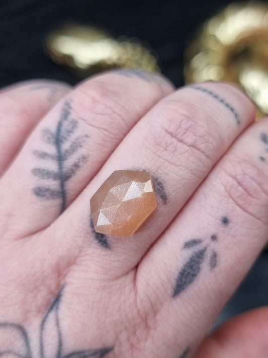 Peach Moonstone Rupee PYP
