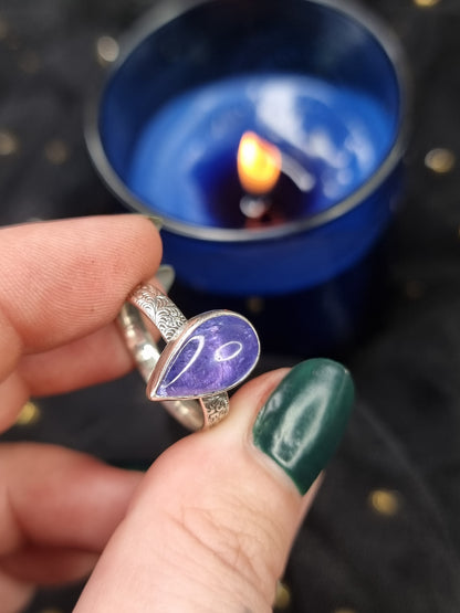 Tanzanite Baroque Ring (UK N 1/2)