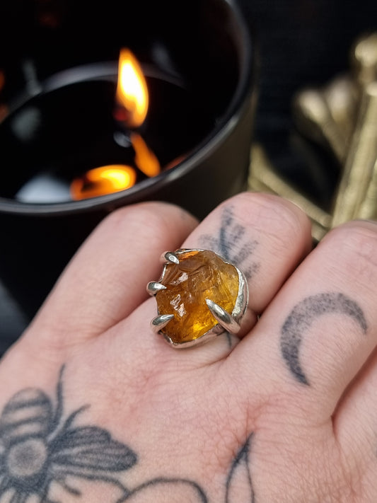 Citrine Wyverns Hold Ring (UK O 1/2)